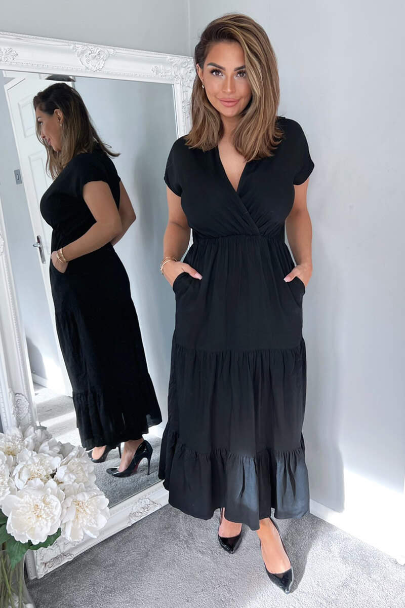 Black Short Sleeved V-Neck Midi Smock Dress