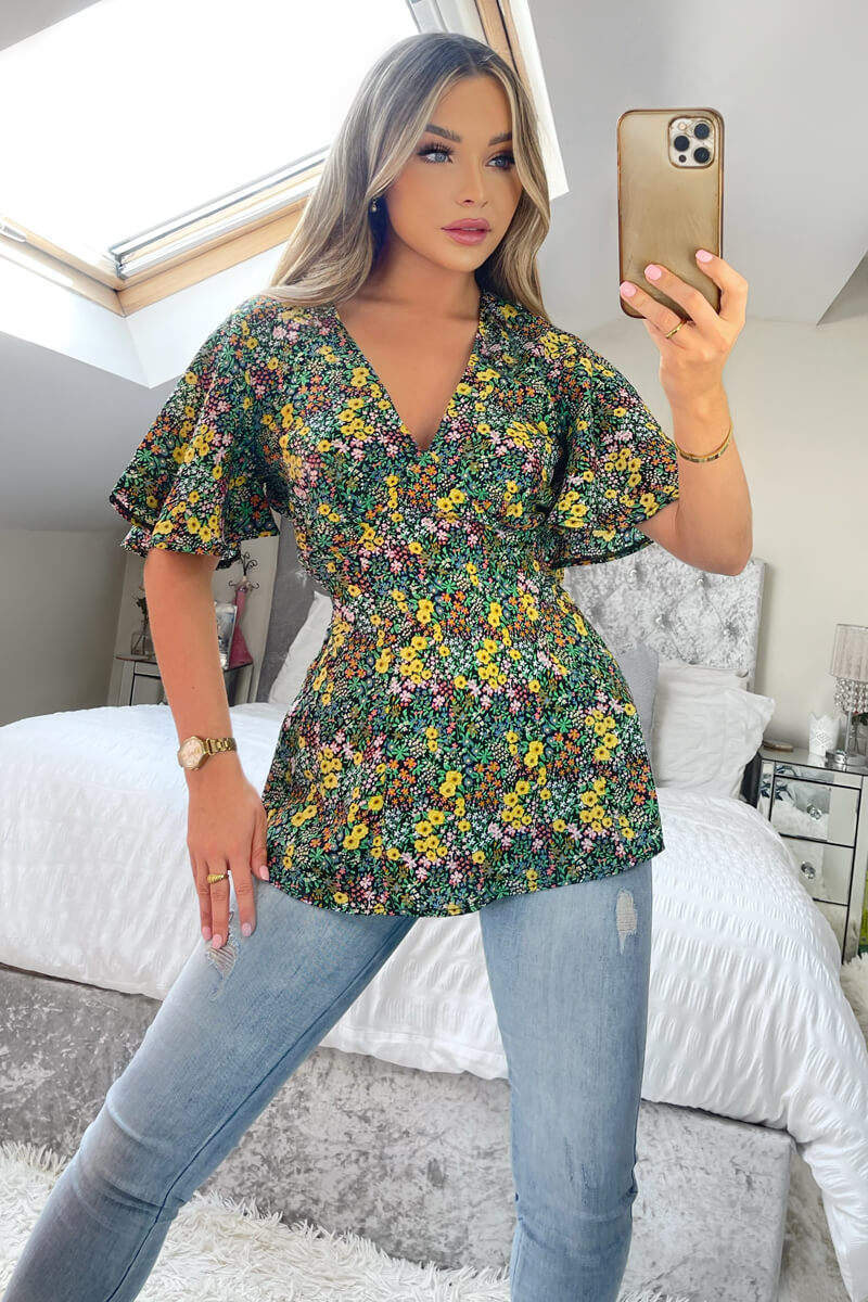 Black Ditsy Floral Printed Short Sleeve Top