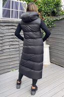 Black Drawstring Waist Puffer Gilet