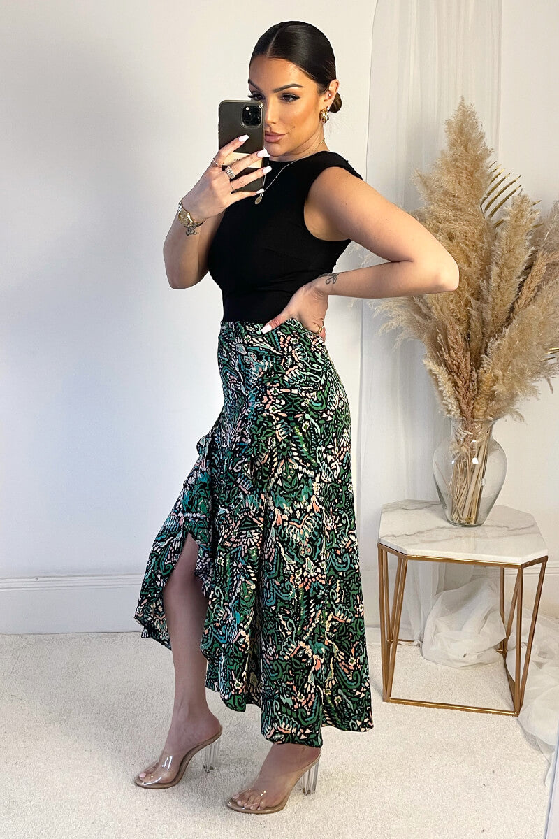 Green And Black Printed 2 in 1 Midi Dress