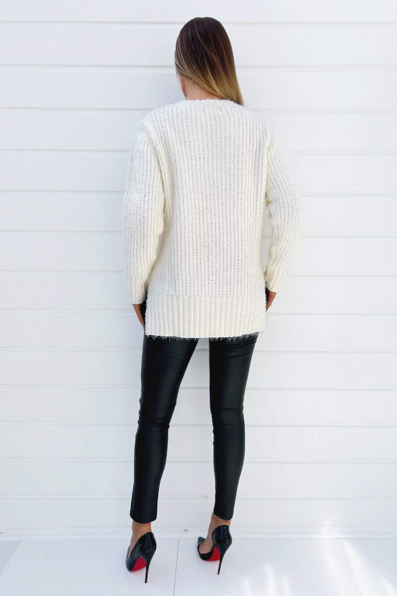 Cream V-Neck Chenille Knit Jumper