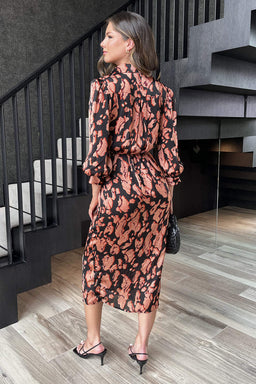 Black Abstract Print 3/4 Sleeved Tie Waist Midi Dress