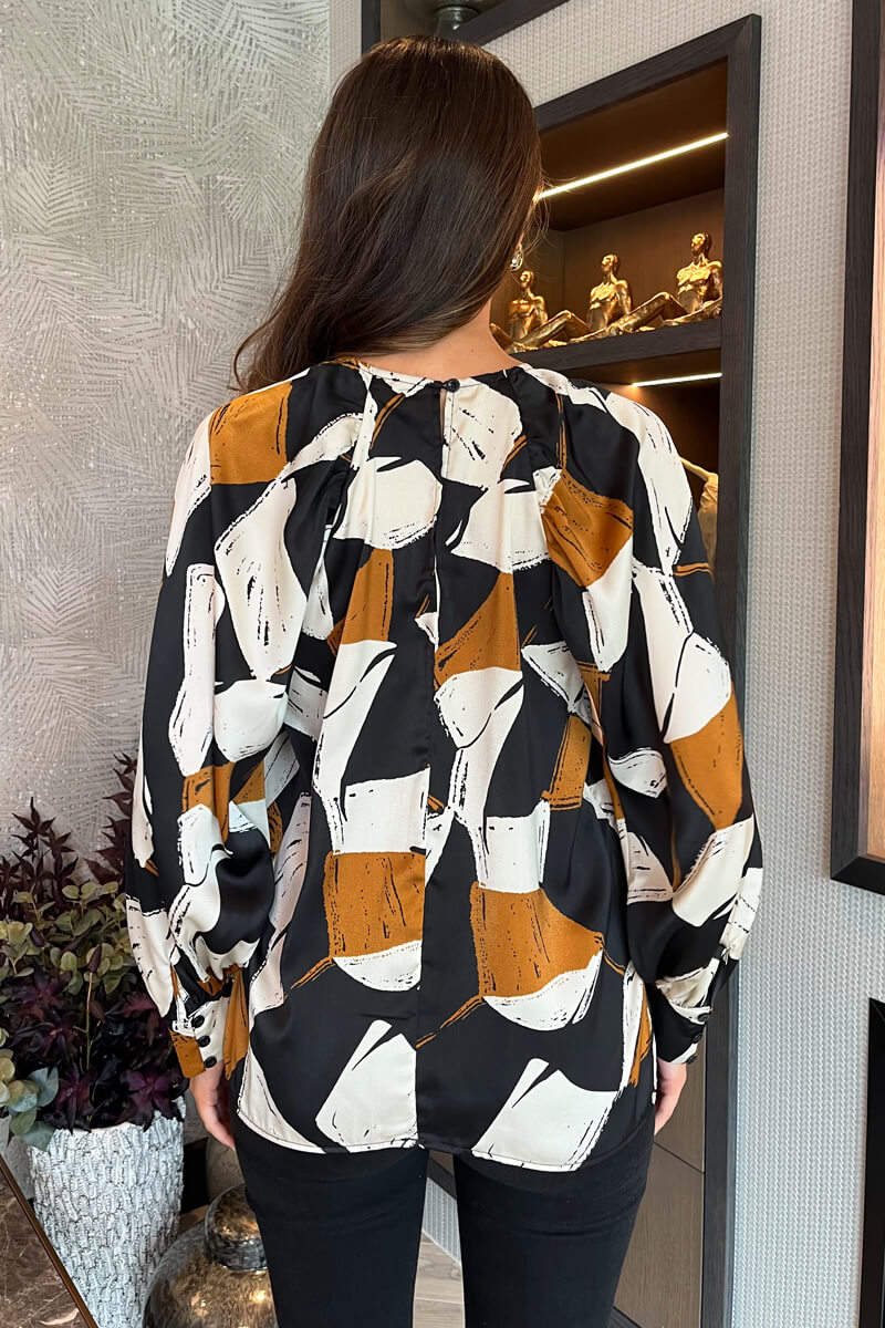 Multi Geometric Print Long Sleeve Top