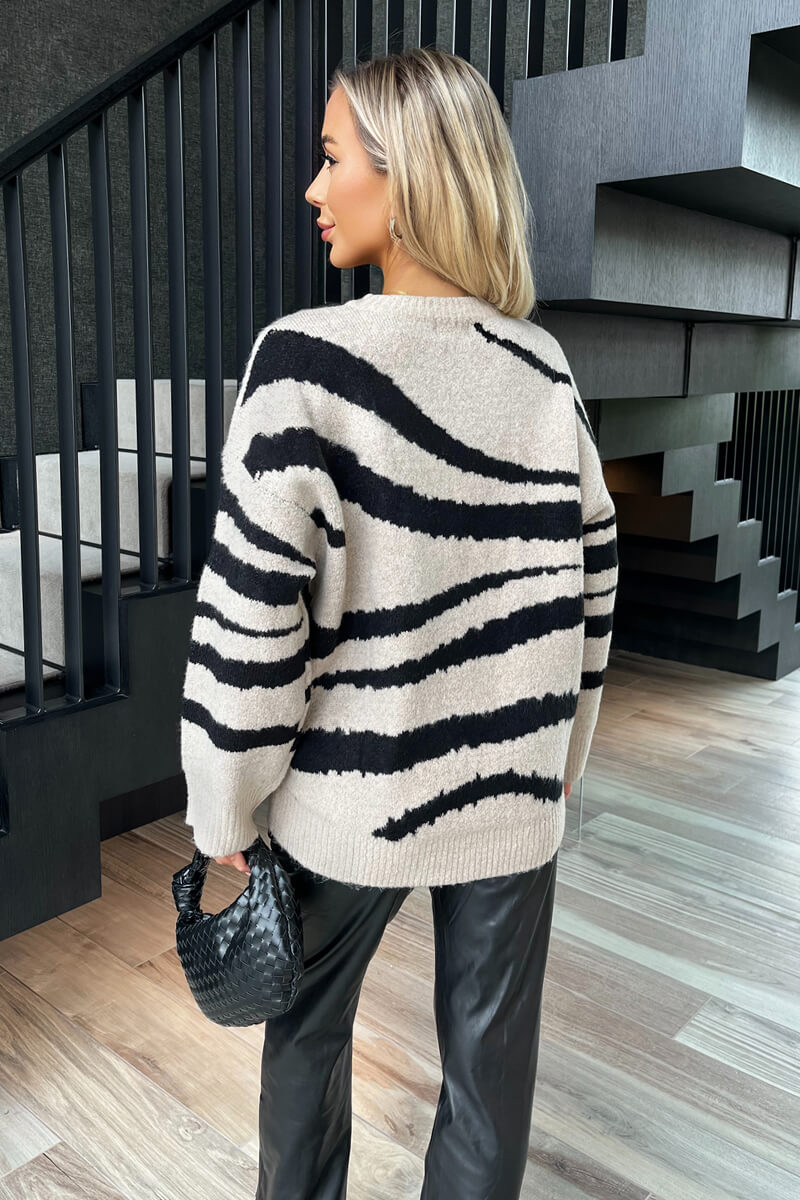 Oatmeal And Black Tiger Striped Knit Jumper